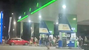 Pitești. Video: Bătaie cruntă în benzinărie. Ar fi implicat și Dani Mocanu