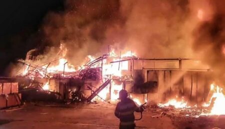 Incendiu de proporții la o mănăstire din Argeș