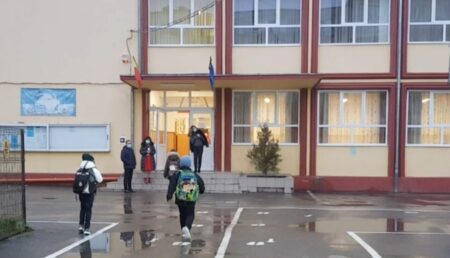 21 de școli și grădinițe din România sunt în pericol major de prăbușire la cutremur!