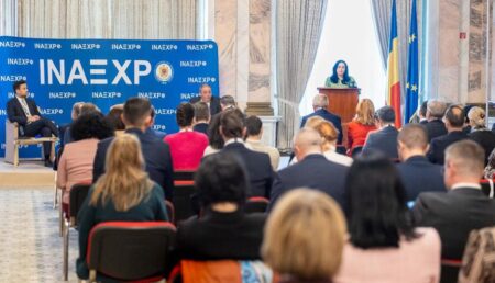 Simona Bucura-Oprescu: Eveniment la Parlament dedicat administrației publice