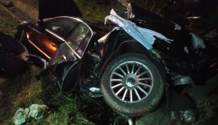 Argeș: Trei fete de 18, 16 și 15 ani, rănite după ce mașina în care se aflau s-a răsturnat