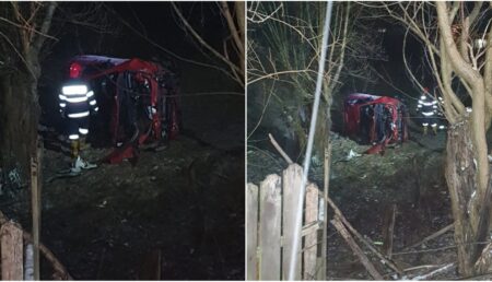 Accident în Argeș: Un șofer de 28 de ani s-a „dat peste cap” și a ajuns într-o grădină