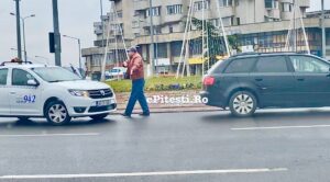 Pitești. Unui șofer i-a venit „damblaua” pe un taximetrist lângă Ramada!