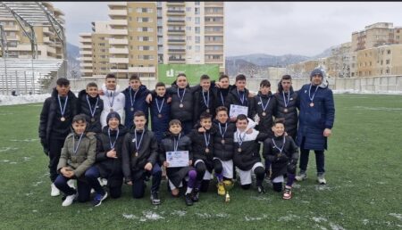 Juniorii de la FC Argeș, pe podium la Cupa Prieteniei de la Brașov