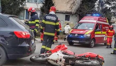 Curtea de Argeș. Motociclist rănit în accident!