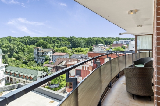 Pitești. Anunț doar pentru bogătași: Penthouse de sute de mii €