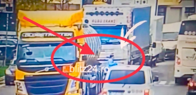 Video incredibil! Ce s-a întâmplat cu o femeie care a fost călcată de TIR!