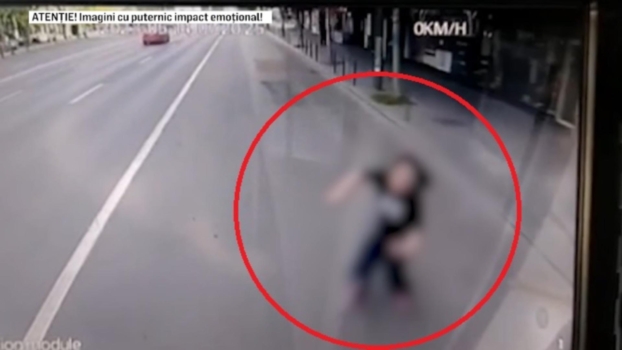 Gest înfiorător al unui tânăr de 23 de ani! S-a aruncat în fața unui autobuz
