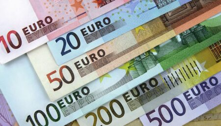 Curs BNR 11 mai. Cu cât schimbăm euro, dolarul și lira azi și mâine