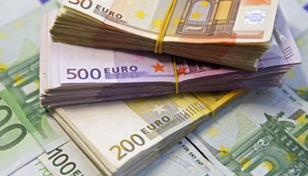 O femeie a câștigat 200.000 de euro la loz în plic!