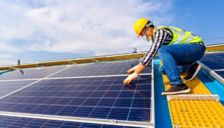 Vrei panouri solare? Casa Verde Fotovoltaice aduce mari oferte peste câteva zile