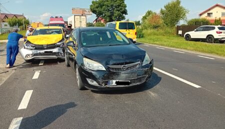 Victime și mașini distruse după un accident produs lângă Pitești!