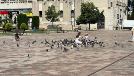 Pitești. Nu mai faceți așa ceva în Centru! Pericol mare pentru copii