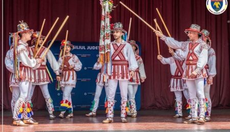 Au dus dansurile populare în toată lumea! ,,Doina Bascovului” vine la Mioveni
