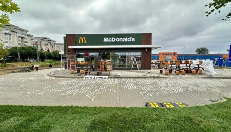 Fanii au sufletul la gură! Ziua INAUGURĂRII noului McDonald’s din Pitești