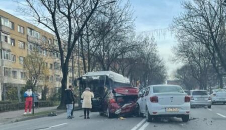 Pitești. Accident deosebit de grav, lângă Spital, în Nord!