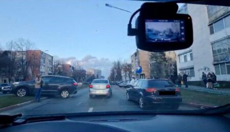 Accident în Pitești! S-au lovit pe Calea București