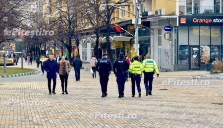 Mobilizare de forțe: Polițiștii au împânzit străzile din Pitești!