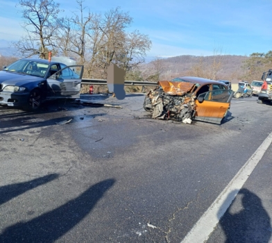 Accident cumplit la Dedulești! Bărbat grav rănit