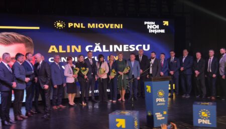 Călinescu, lansat cu jumătate de PNL: „Îi mulțumesc public lui Ion Georgescu!”