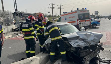 ACUM: Accident deosebit de grav, cu victime, în Argeș! Mașini făcute zob