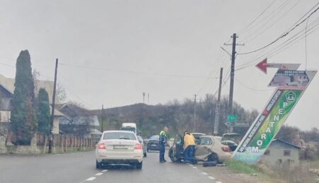 Accident pe un drum important din Argeș! Mașini făcute praf