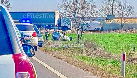 Accident deosebit de grav cu TIR, pe DN65, Pitești-Slatina: Logan, praf, răsturnat!