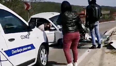 Accident în Argeș:  Două puștoaice, impact deosebit de grav cu o mașină de 16 ani