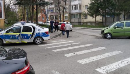 Poliția, explicații despre accidentul în care a fost implicată autospeciala instituției