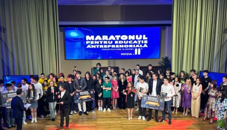 Elevii de la ,,Zinca” au strălucit! Marele premiu la Maratonul pentru Educație Antreprenorială