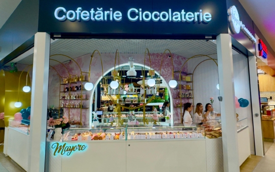 Sublim, magnific, magistral: Cofetăria ,,Mayore Chocolate & Cake”, la Argeş Mall