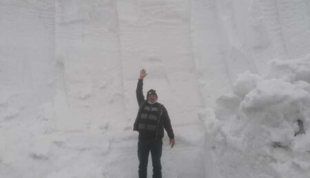 Transfăgărășanul sub asediu: Strat de zăpadă spectaculos