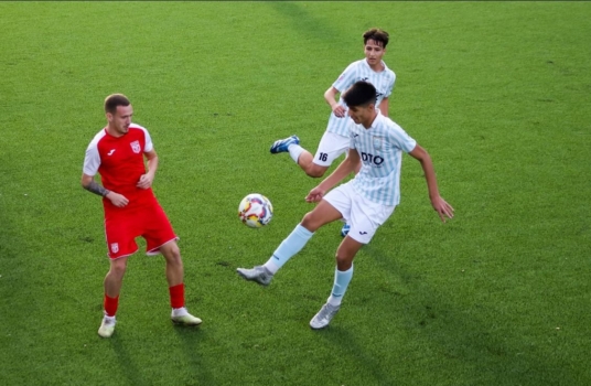 Viitor briliant! Tânăr fenomen la 17 ani, din Pitești, transfer de marcă!