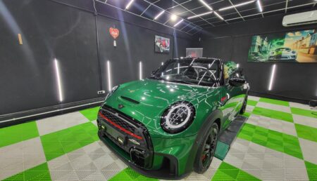 Rămâi mască! Bolid John Cooper Works, transformare incredibilă