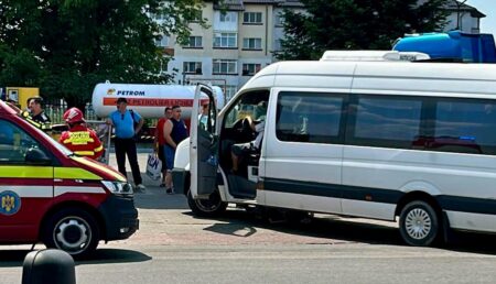 Incident grav, lângă Pitești, la Peco! Este sub mașină!