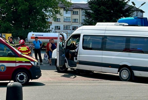 Incident grav, lângă Pitești, la Peco! Este sub mașină!