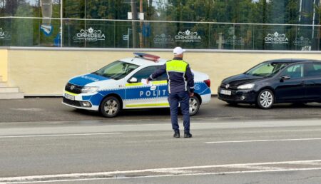 Codul Rutier interzice această manevră. Se reține permisul