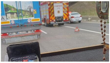 Accident pe Autostrada A1 între un TIR și un autoturism! Trei victime!