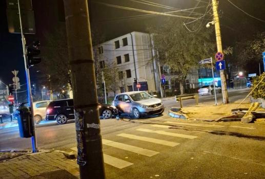 Pitești. Incredibil: Alt accident grav, în Centru, acum!