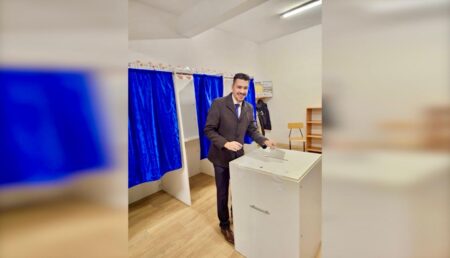 Ce a votat cel mai tânăr prefect din România, Dragoș Predescu