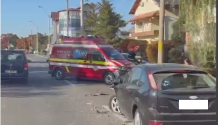 Pitești. Accident lângă stadion, ACUM!