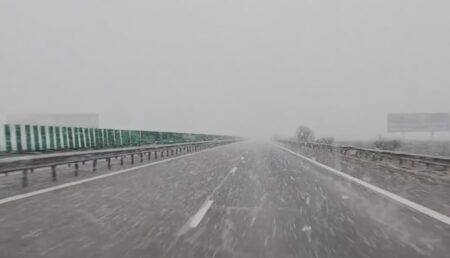 Ninge ca-n basme pe Autostrada A1 Pitești-București