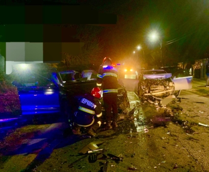 Argeș. Accident frontal, deosebit de grav!