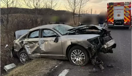 Accident fatal. O persoană și-a pierdut viața și alte două sunt grav rănite