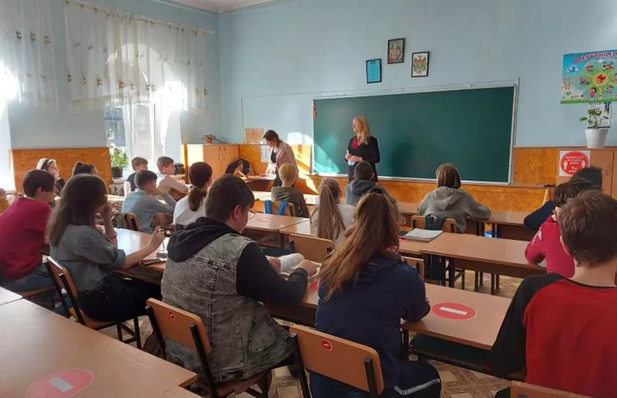 „Butonul roșu” a devenit obligatoriu