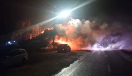 VIDEO. Incendiu puternic cu degajări mari de fum!