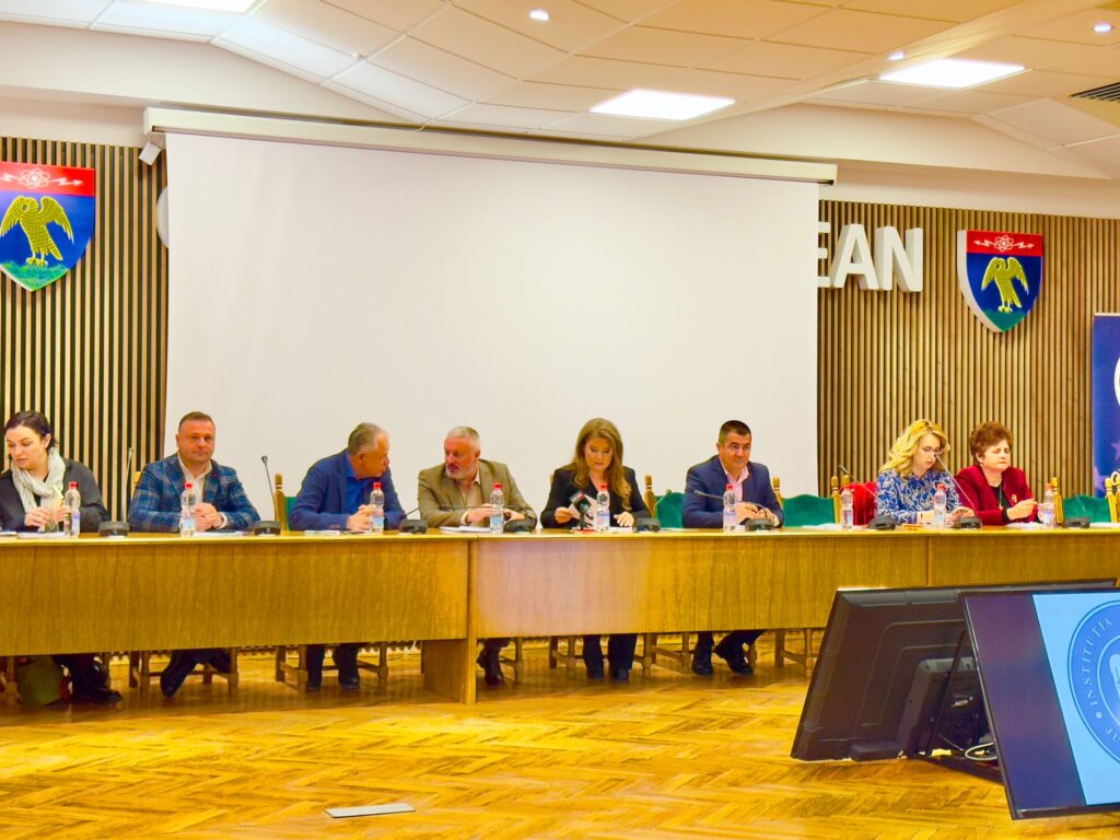 Cpolegiul Prefectural: Argeș. E „război” pe față! Guralivul primar vs. șeful ISU: „E o rușine!”