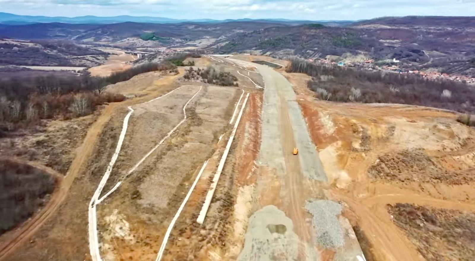 Se întâmplă în curând! 27 km noi de autostradă în România