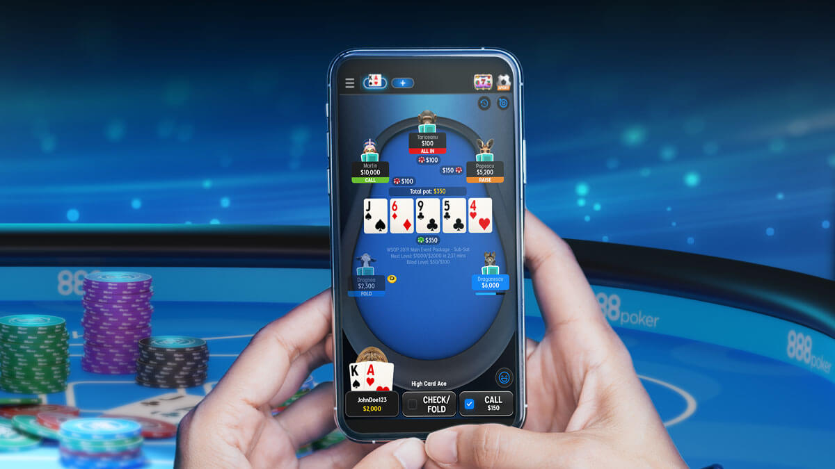 Cum să te adaptezi fără probleme de la pokerul live la cel online