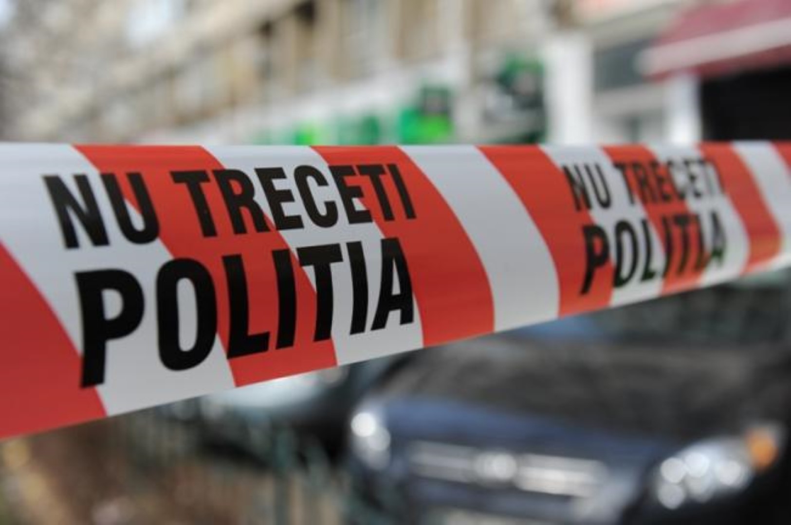 Caz șocant: O fată de 13 ani, suspectată că și-a ucis mama